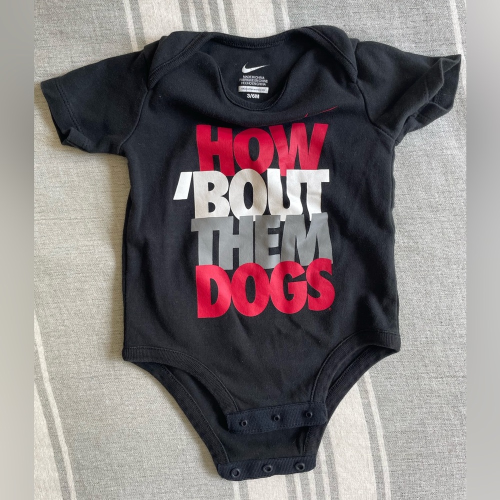EUC Nike UGA Baby Onesie